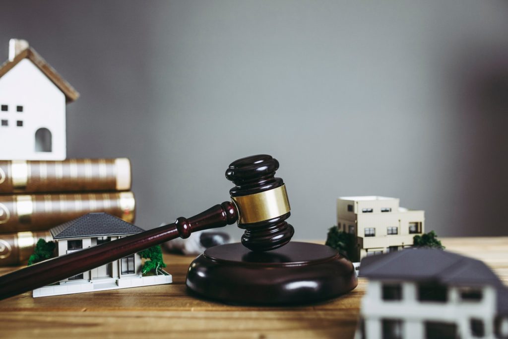 Развод и раздел имущества по суду до банкротства