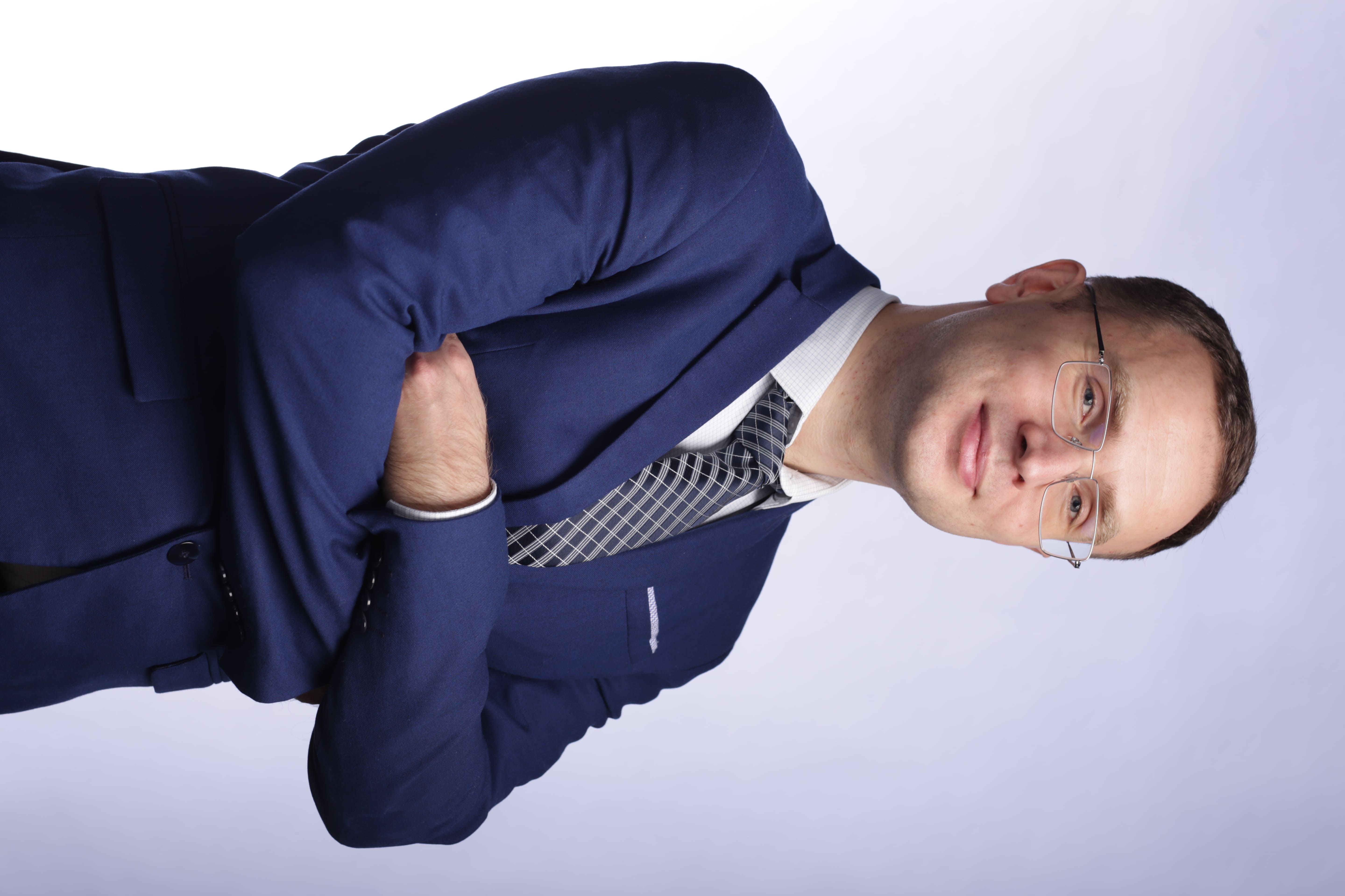 yurist po pristavam